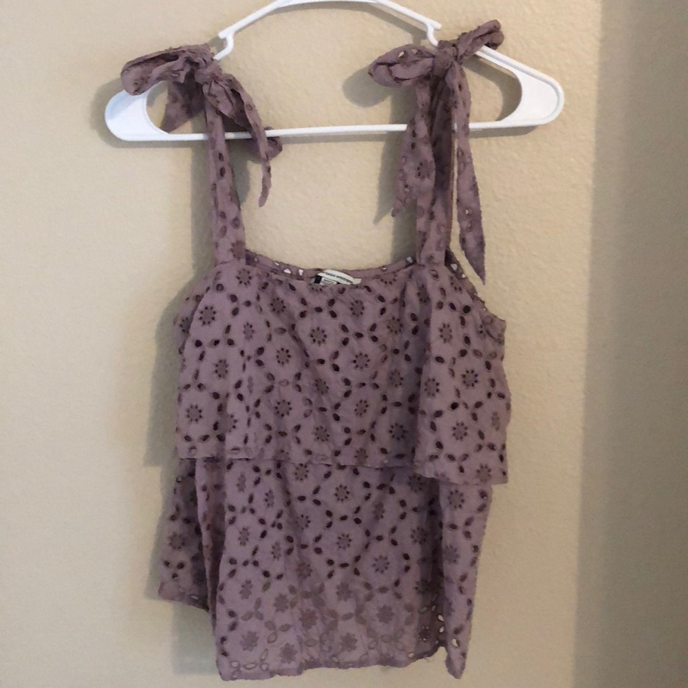 Lavender lace tank top